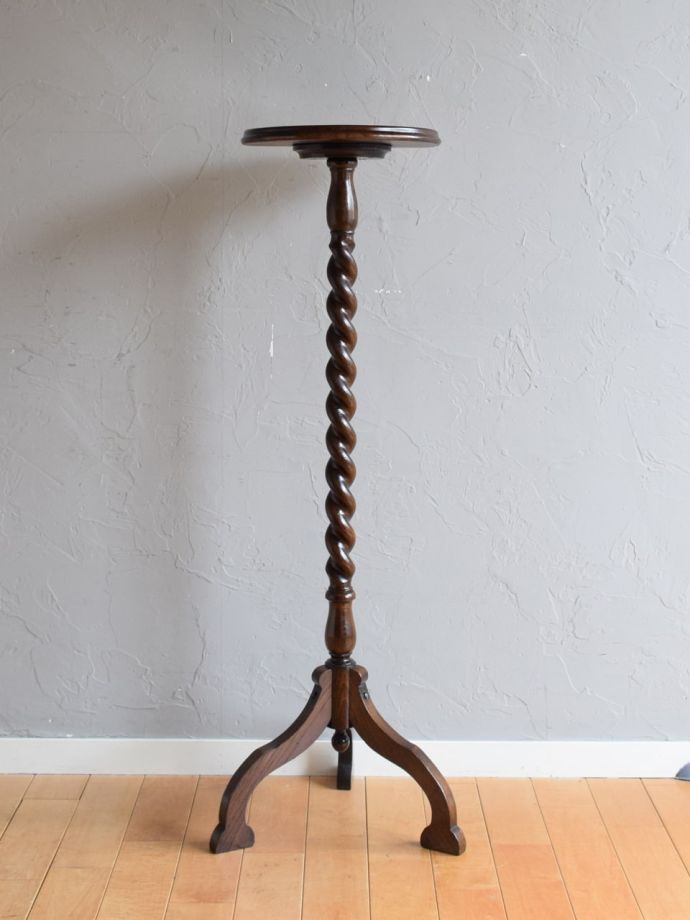 プランツスタンドの側面