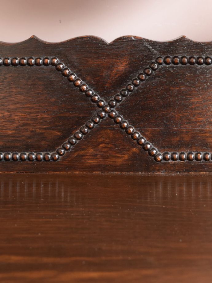 ドレッサーの装飾