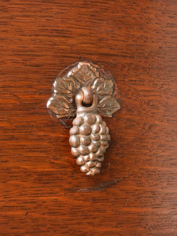 アンティークチェストの取っ手