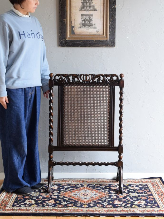 アンティークのスクリーン