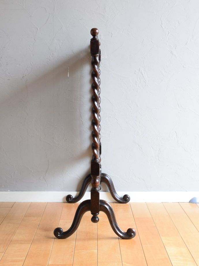 スクリーンの側面