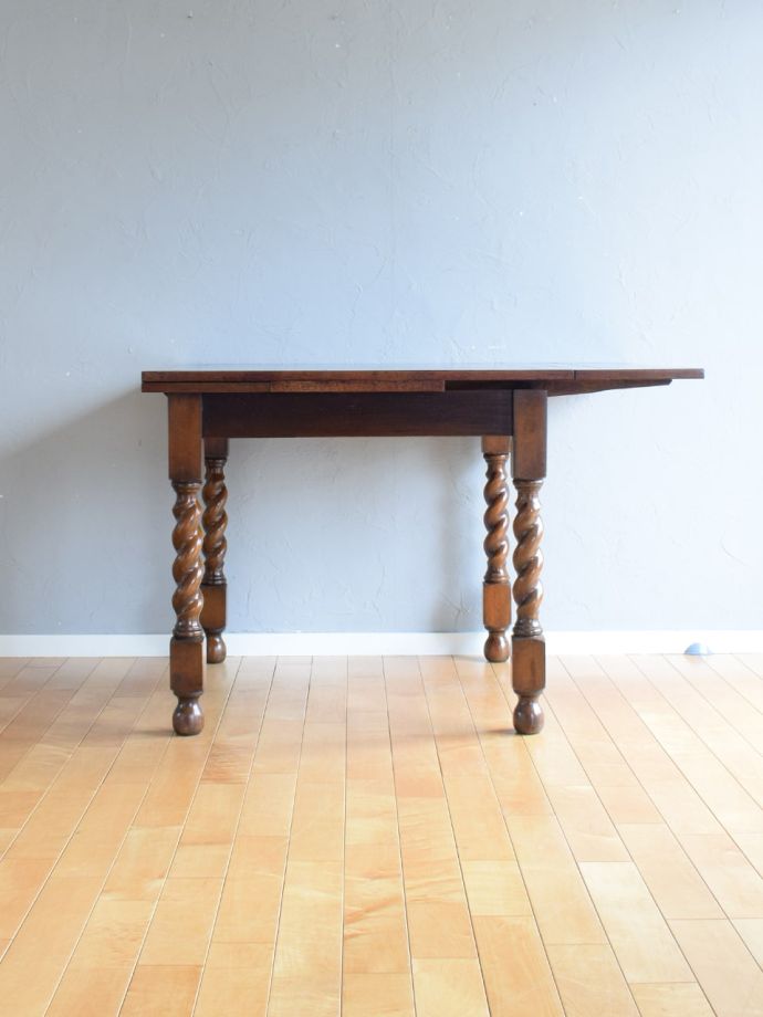 伸長式テーブルの大きさ