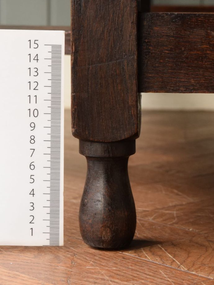 伸長式テーブルの脚