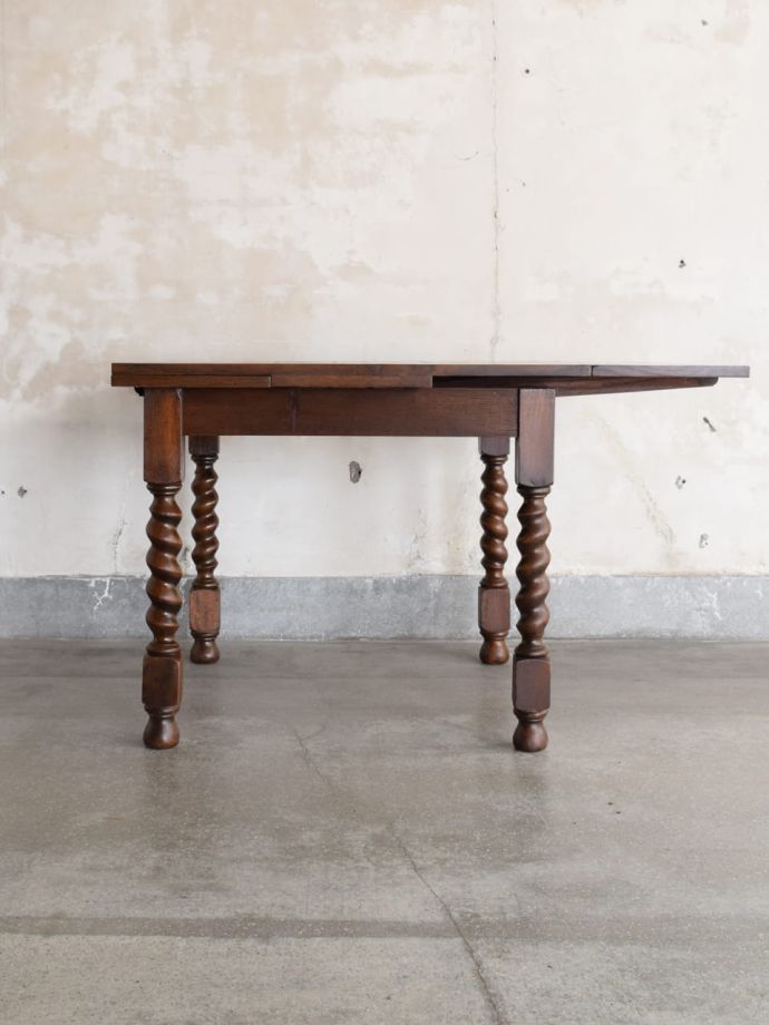 伸長式テーブルの大きさ