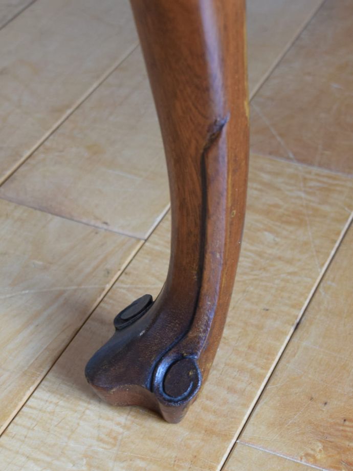アンティーク家具の脚