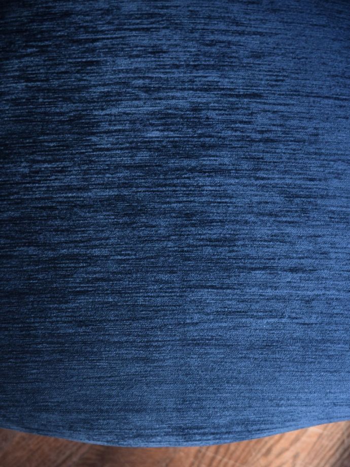 パーソナルチェアの座面の生地