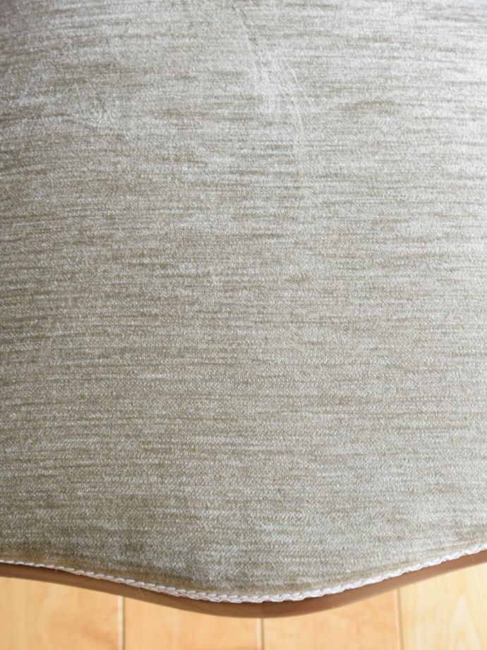 サロンチェアの座面の生地