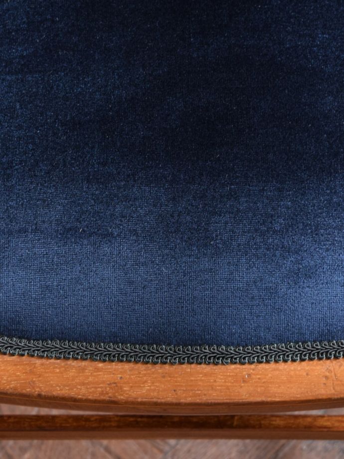 サロンチェアの座面の生地