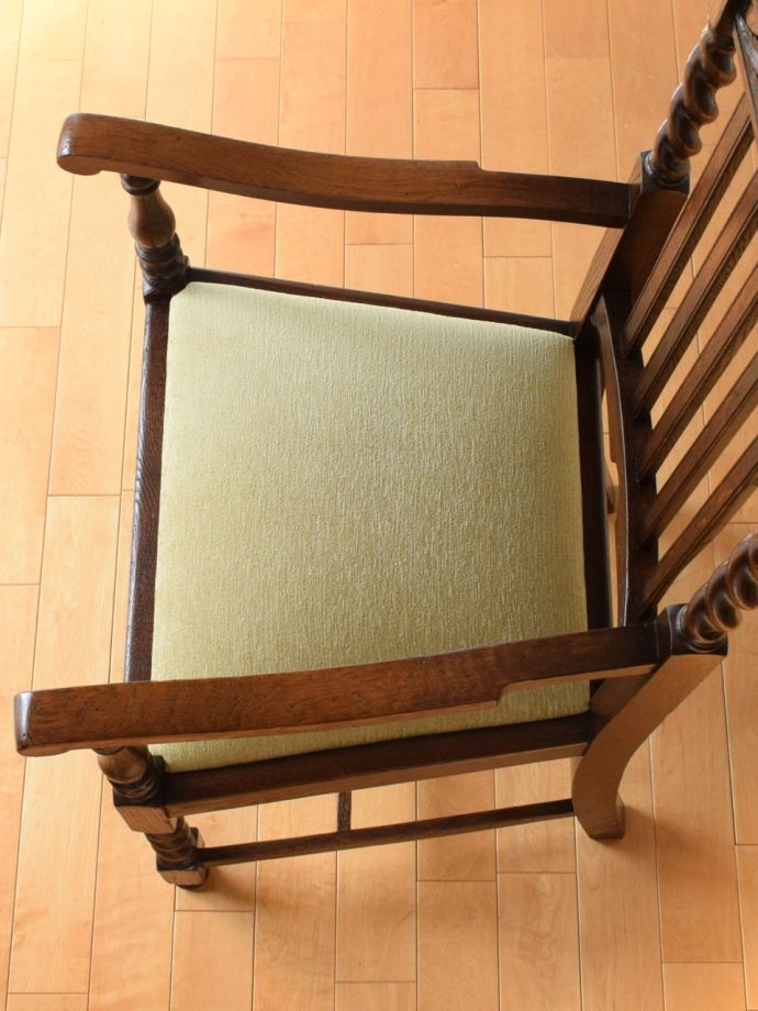 アンティークの椅子の座面