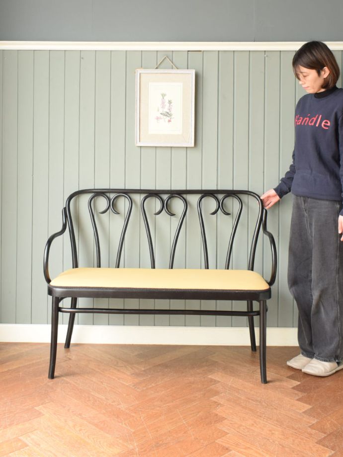 英国アンティークのベントウッドのベンチ