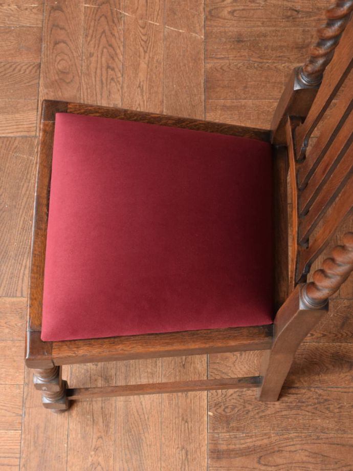 アンティークの椅子の座面