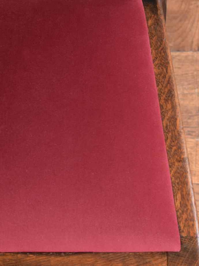 アンティークチェアの座面の生地