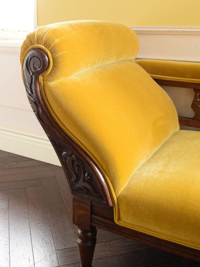 セティの肘掛け