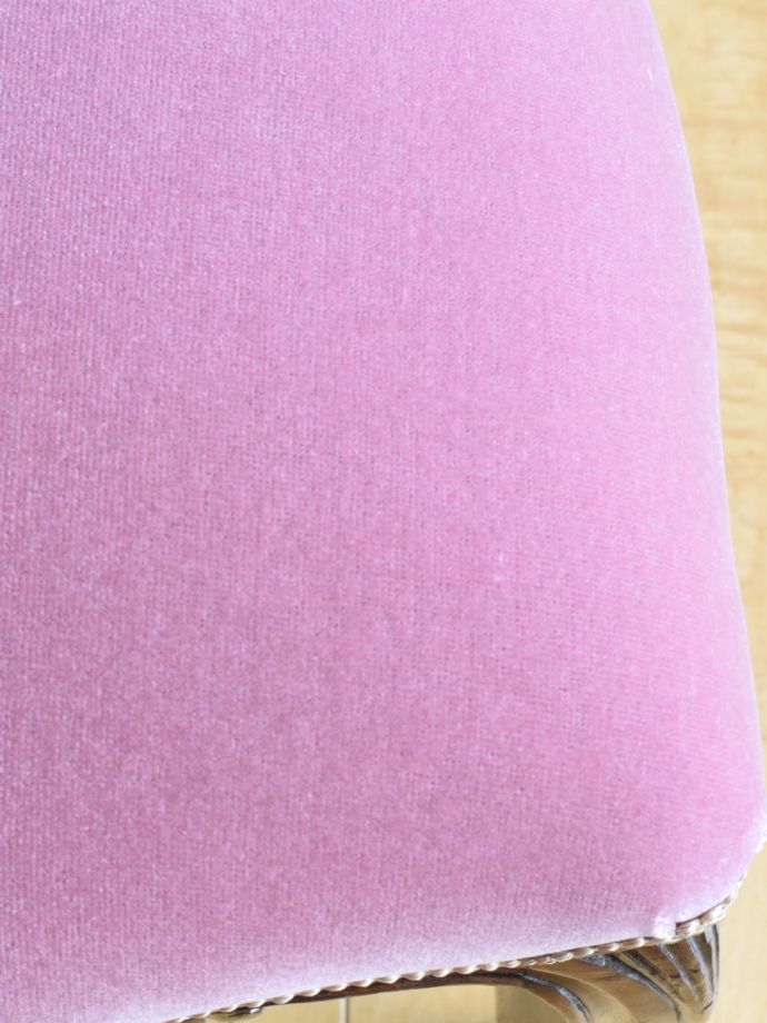 アンティーク椅子の張り替えた座面