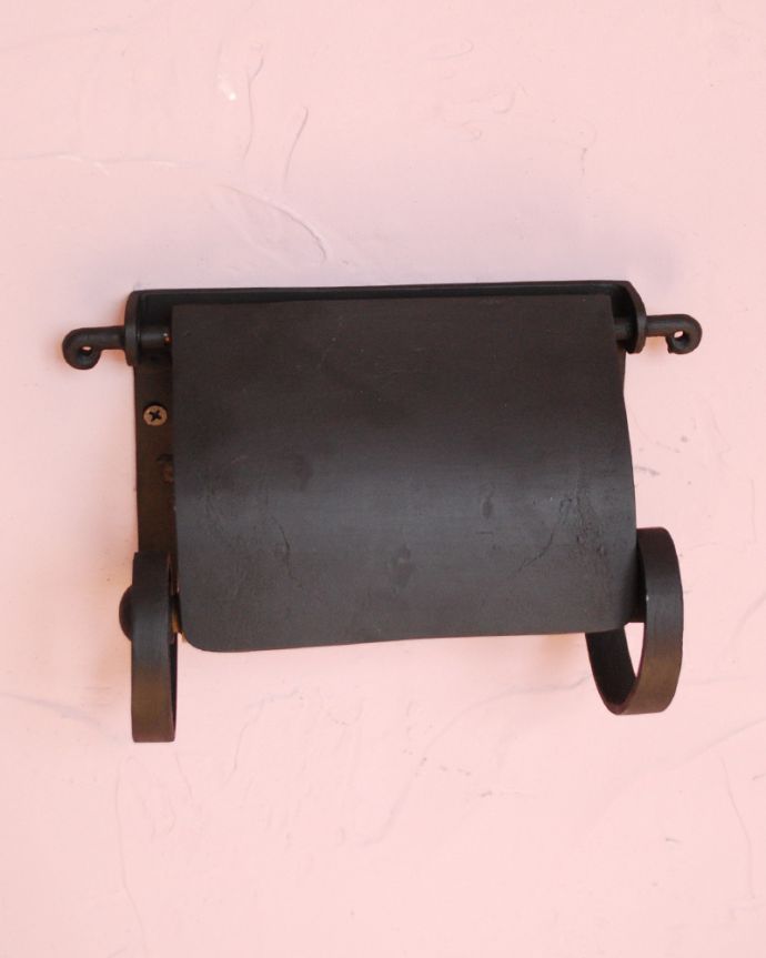 洗面・トイレ　住宅用パーツ　真鍮製のペーパーホルダー （ブラックブラス）。シンプルなデザインなので、トイレの雰囲気を選ばず気軽に付けられます。(sa-214)