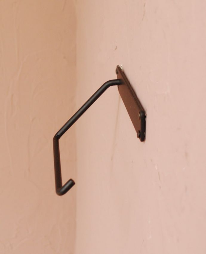 北欧スタイルのペーパーホルダー