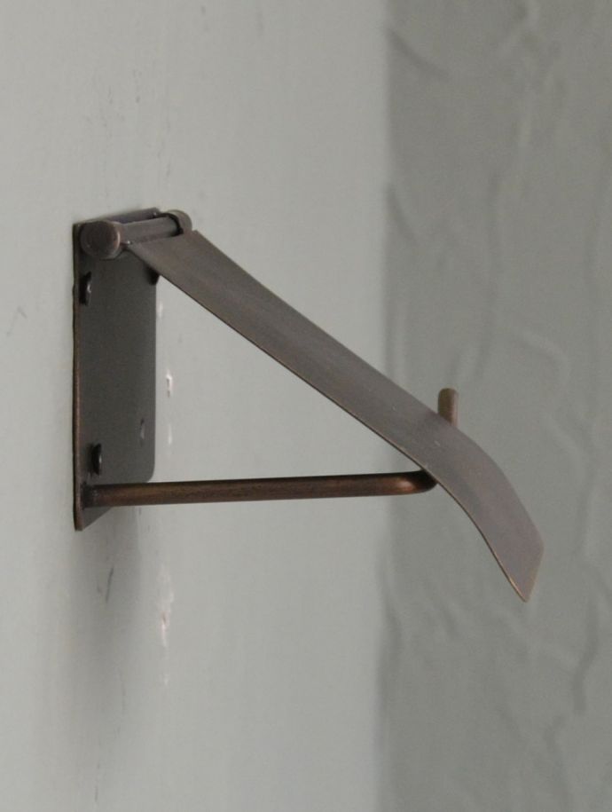 ペーパーホルダーの側面