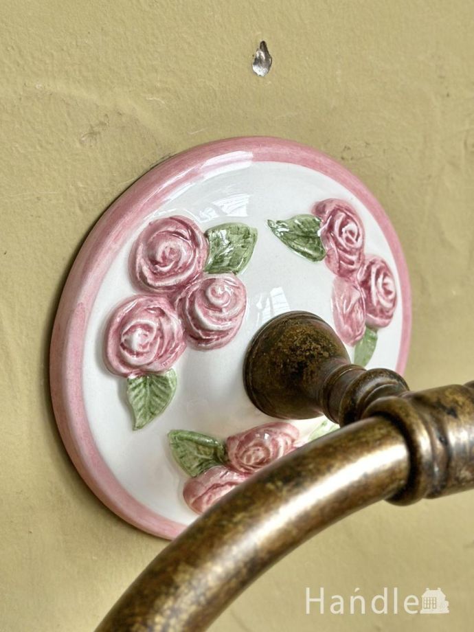 おしゃれなタオル掛け