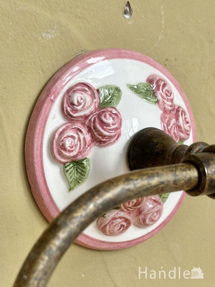 おしゃれなペーパーボルダー