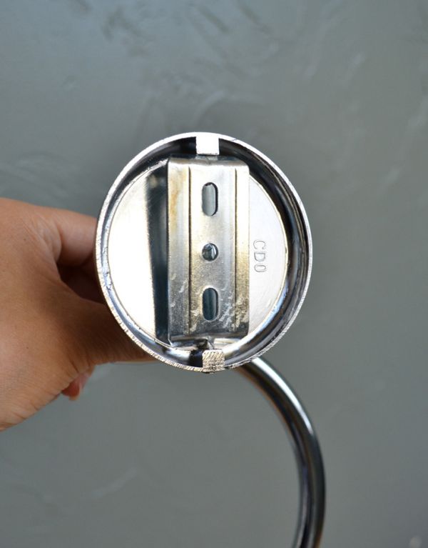 タオルリングの取り付け