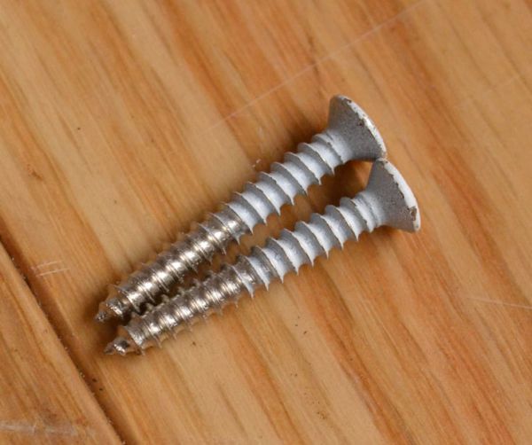 洗面・トイレ 住宅用パーツ クラシックシリーズ真鍮製タオルリング(アンティークホワイト)。ビスもセットでお届けします。(sa-425)