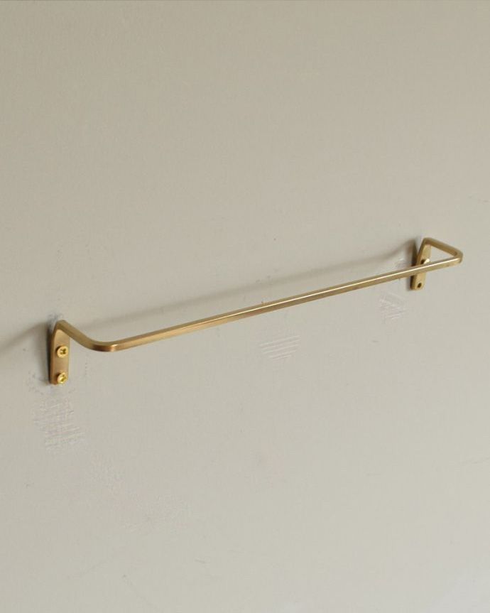 真鍮製のタオルハンガー