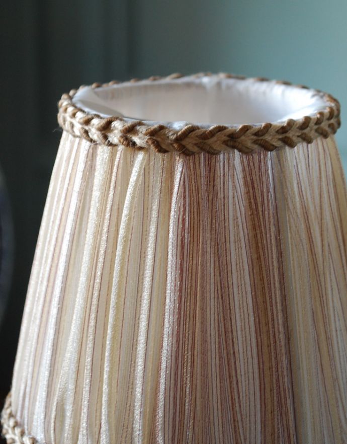 電球に被せる小さなシェード