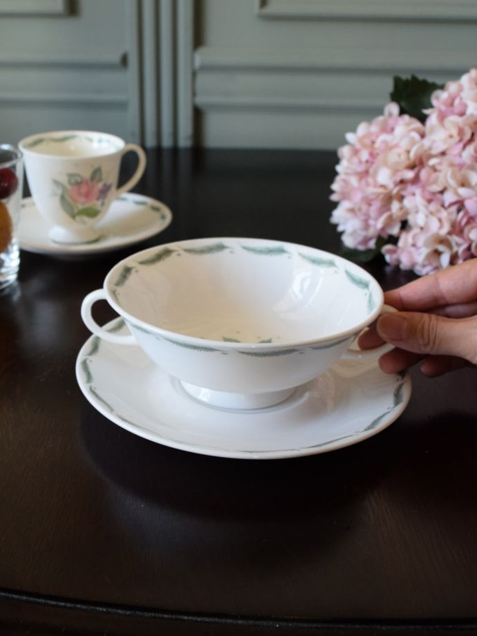 スージークーパーの食器