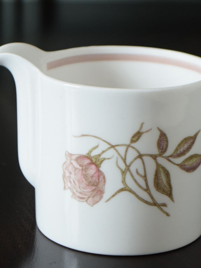 スージークーパーのアンティーク陶磁器