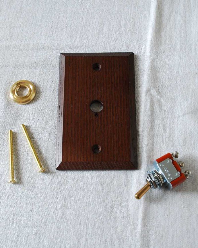 木製のスイッチ