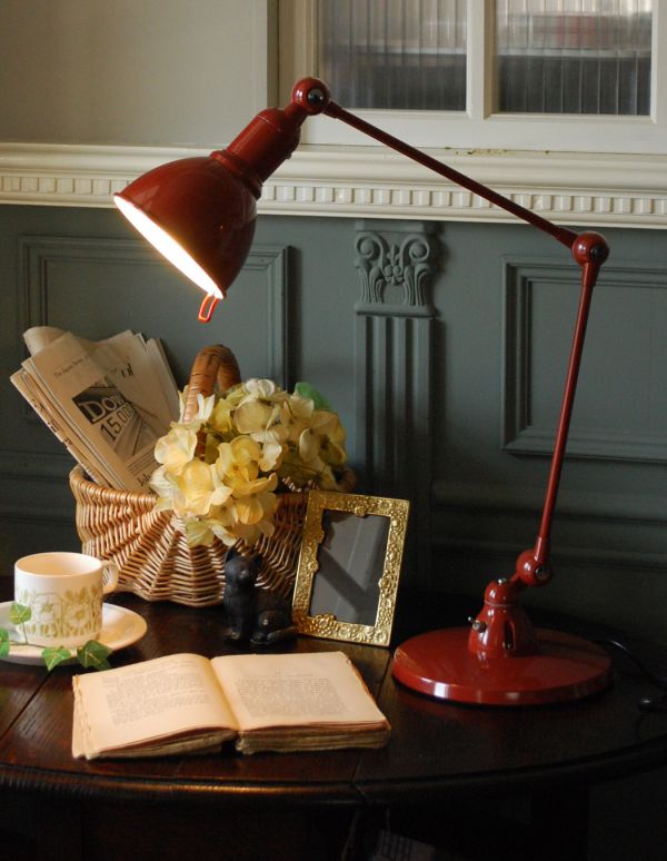 レトロで可愛いデスクランプ（レッド）(tl-0021)｜照明おしゃれ