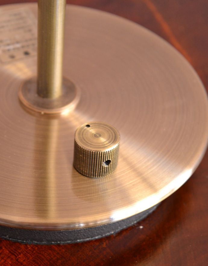 テーブルランプのスイッチ