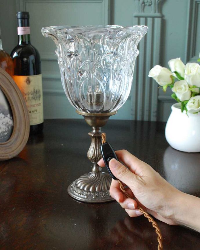 Handleオリジナル　照明・ライティング　Handleのオリジナル真鍮テーブルランプ(E17･丸球付き)。。(TL-0049)