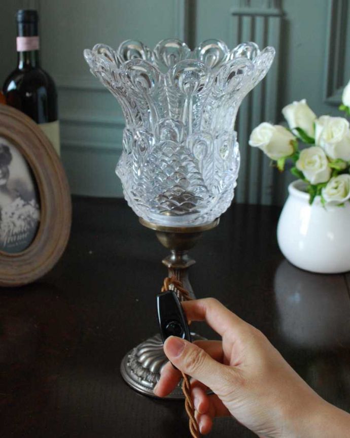 Handleオリジナル　照明・ライティング　Handleのオリジナル真鍮テーブルランプ(E17･丸球付き)。。(TL-0050)