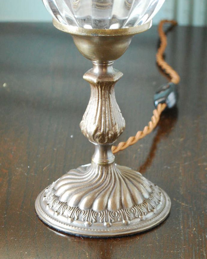 Handleオリジナル　照明・ライティング　Handleのオリジナル真鍮テーブルランプ(E17･丸球付き)。。(TL-0051)