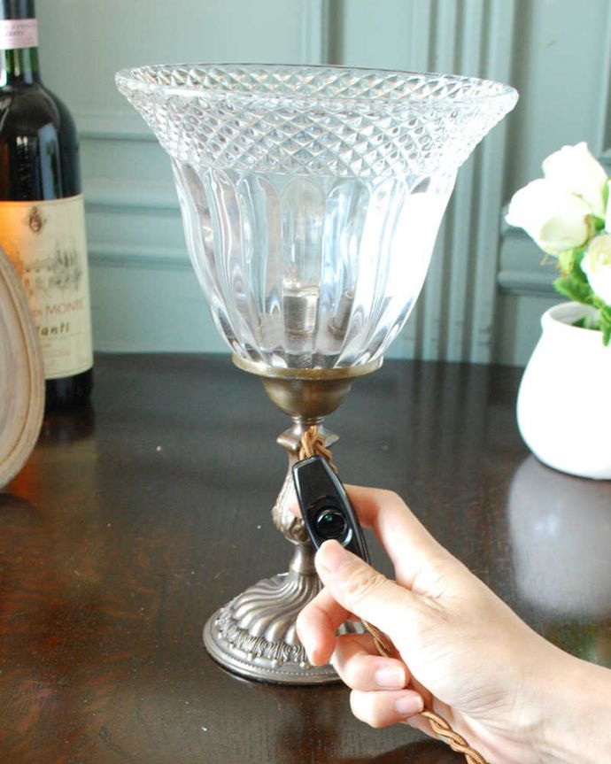 Handleオリジナル　照明・ライティング　Handleのオリジナル真鍮テーブルランプ(E17･丸球付き)。。(TL-0051)