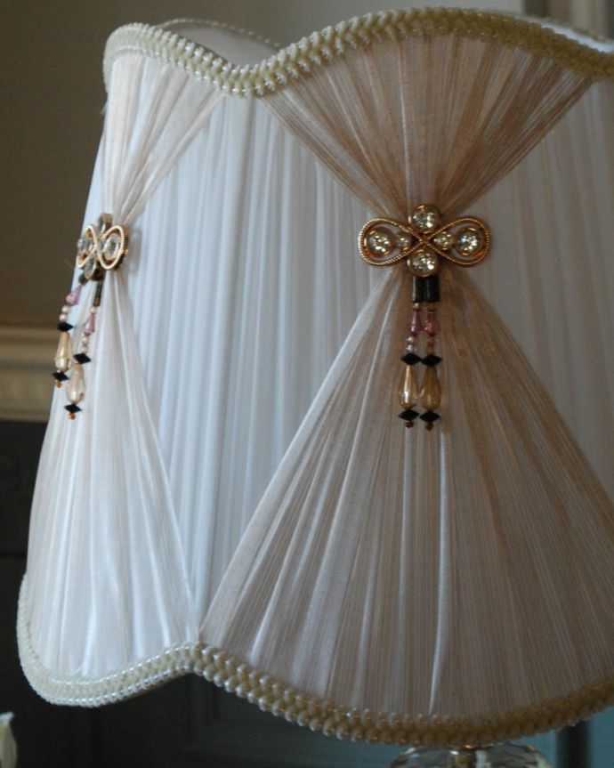 テーブルランプのシェード