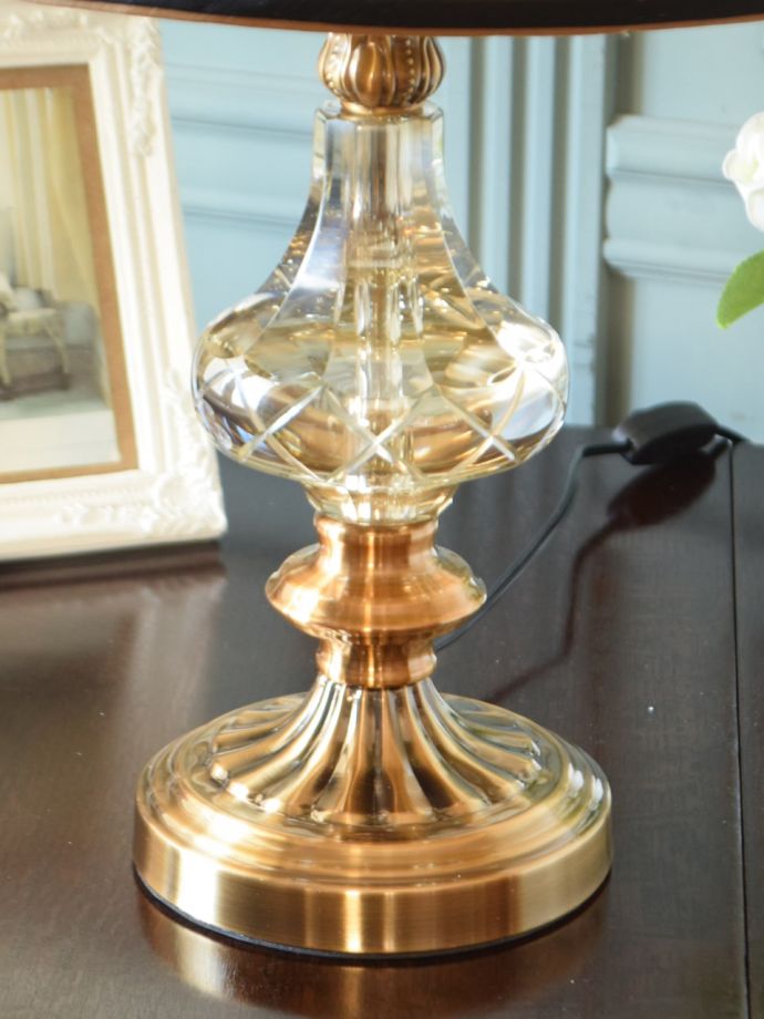 テーブルランプの装飾