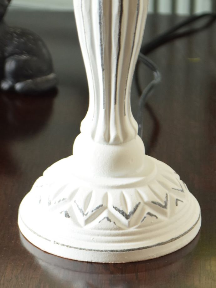 テーブルランプの装飾