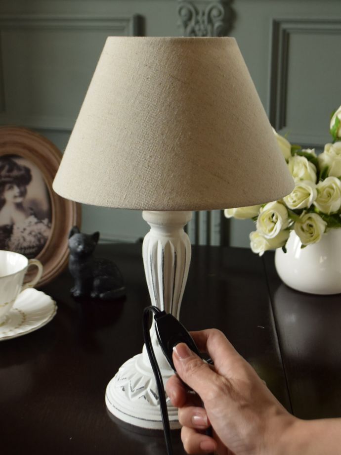 テーブルランプのスイッチ