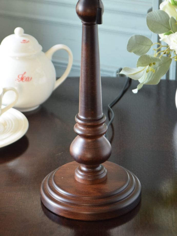 スタンドライトの土台