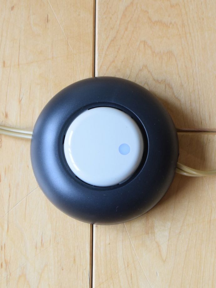 フロアランプのスイッチ