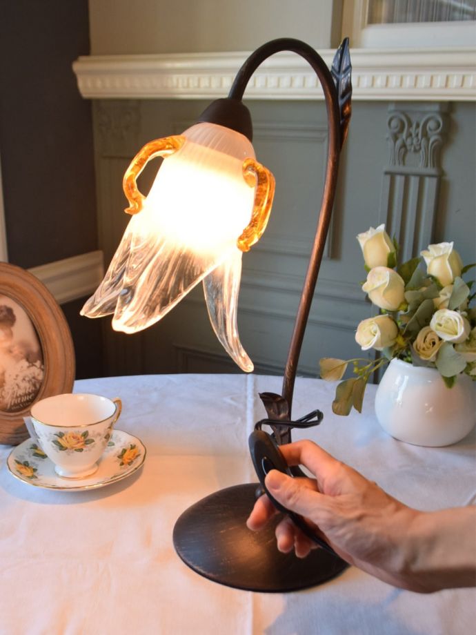 テーブルランプのスイッチ