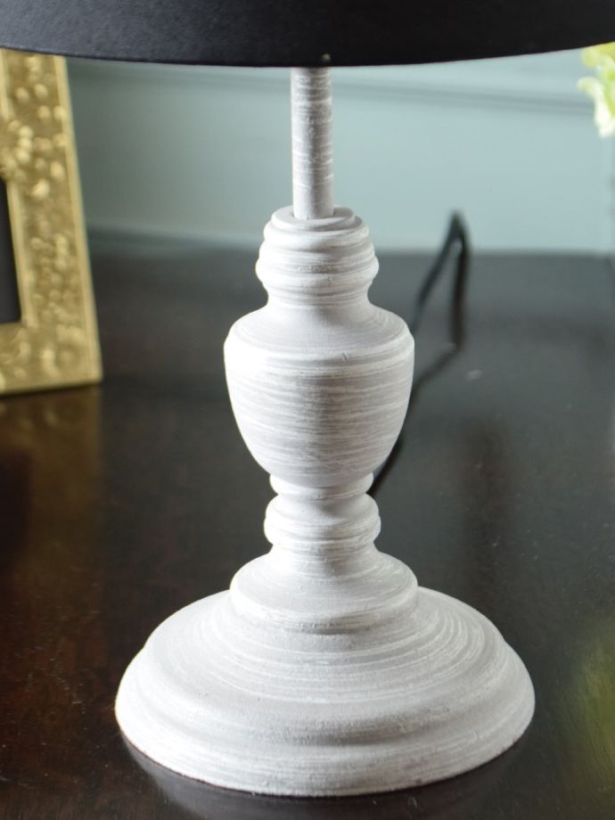 スタンドライトの土台