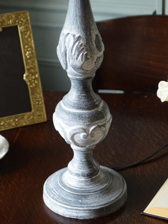 スタンドライトの土台