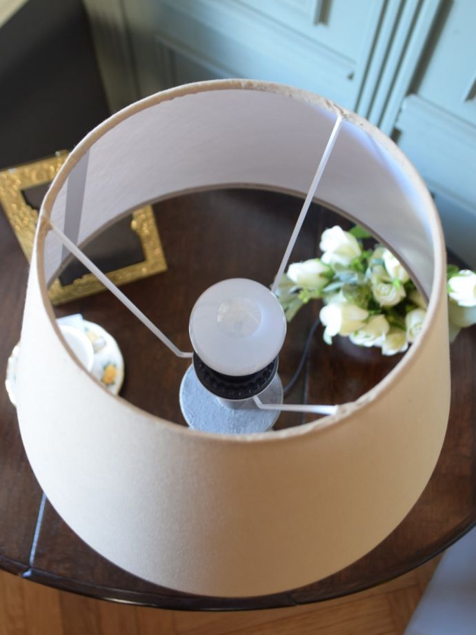 ホルダー式のシェードです