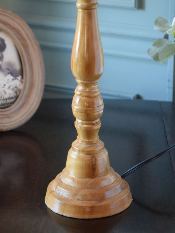 スタンドライトの土台