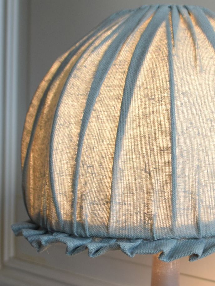 テーブルランプのシェード