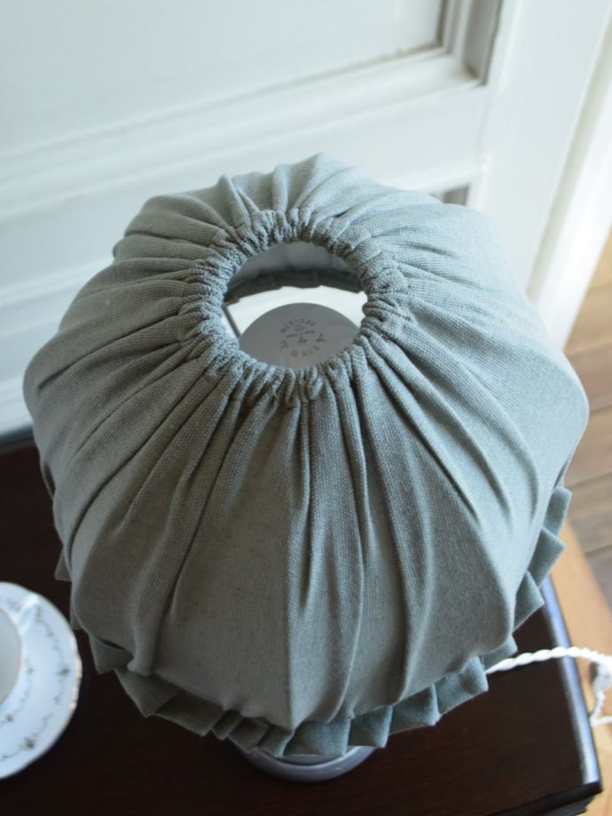 ホルダー式のシェードです