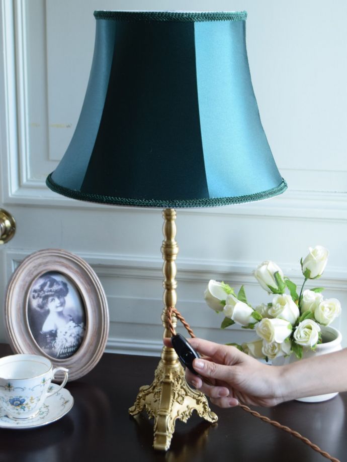 テーブルランプのスイッチ